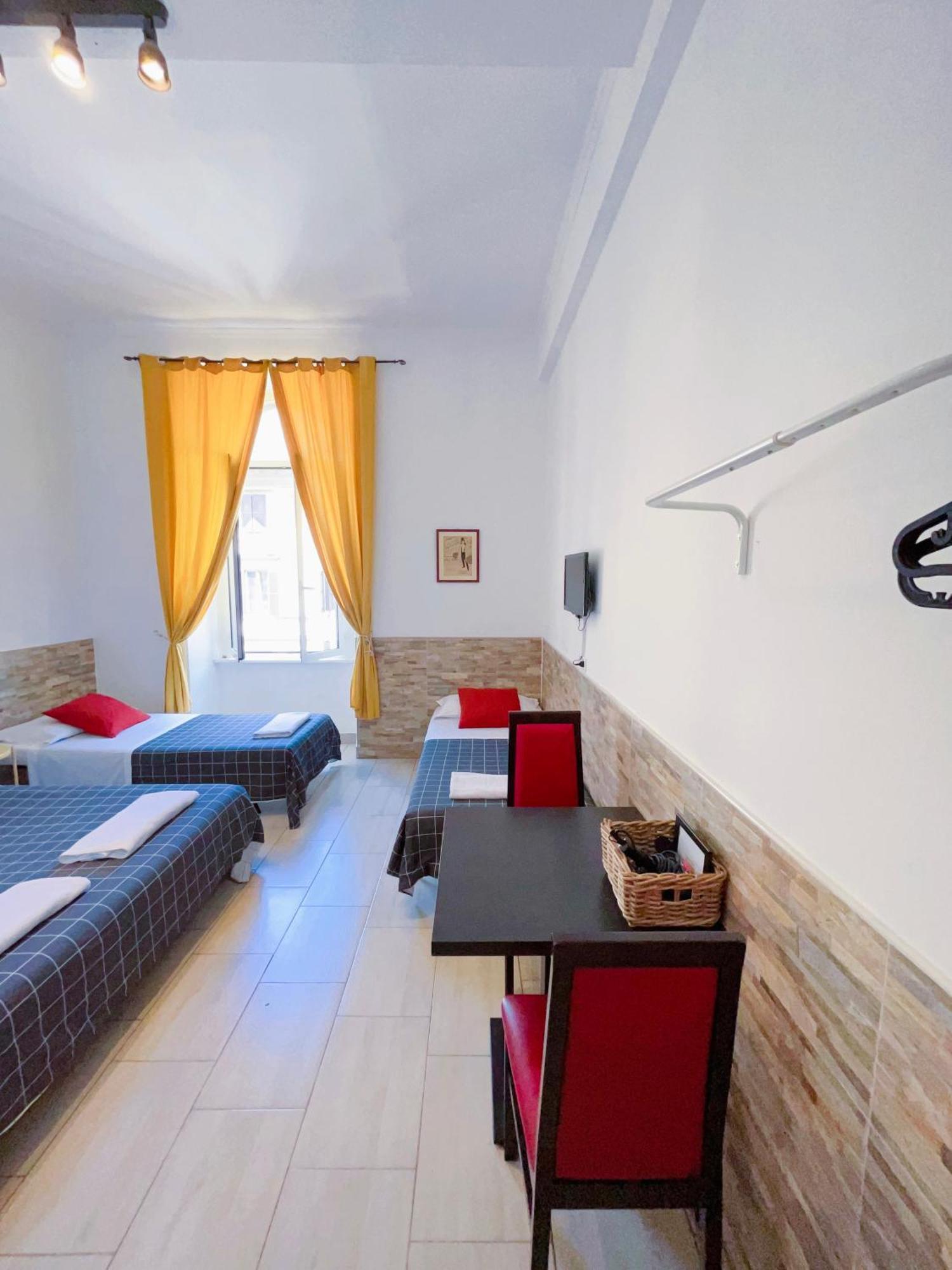 Overseas Guesthouse Roma Esterno foto